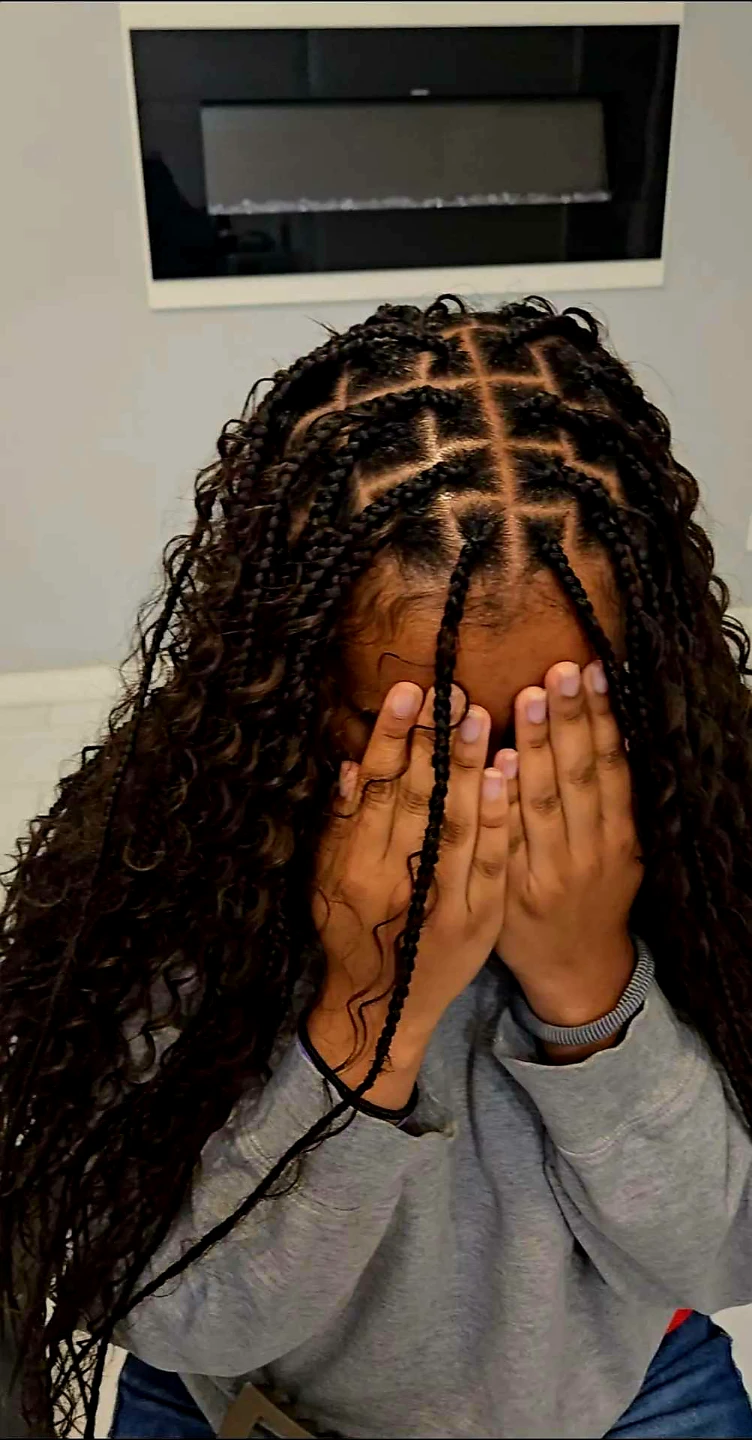 Braided Hairstyling with Curly Ends - photo 2
