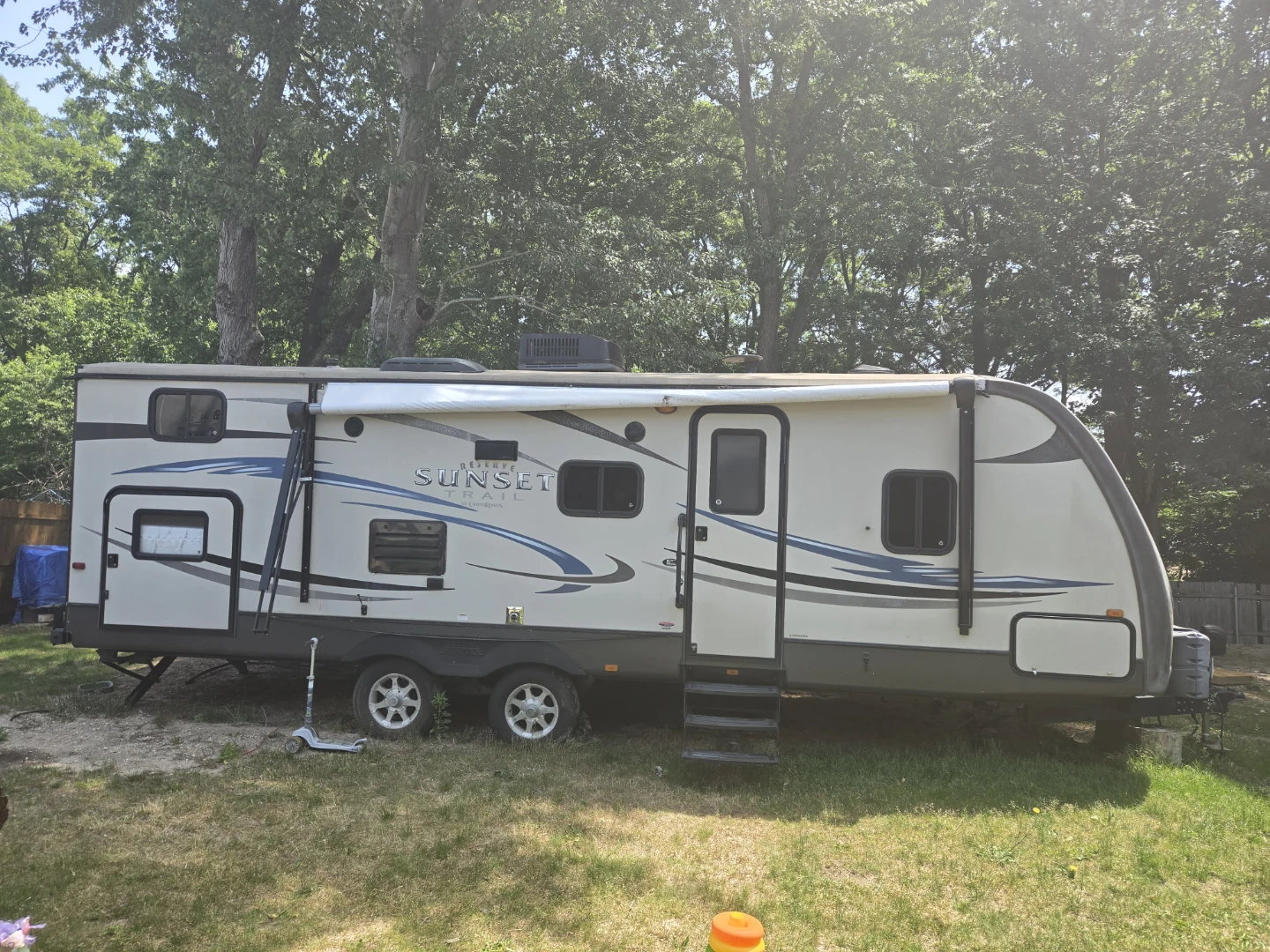 CrossRoads Sunset Trail Travel Trailer - photo 2