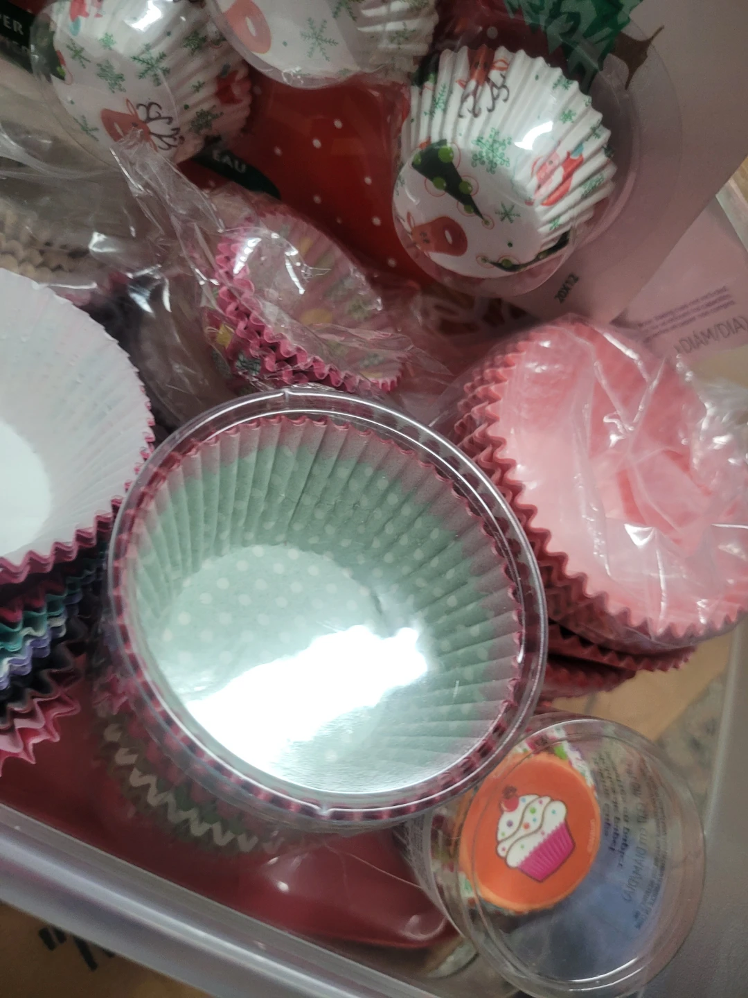 Cupcake Liners and Wraps Assortment - photo 5