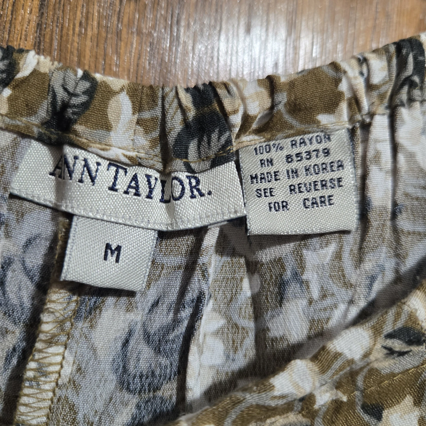Ann Taylor Floral Print Pants Size M - photo 2