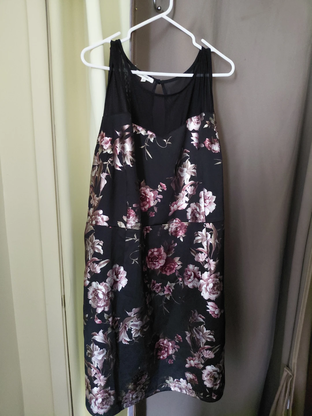 Black Floral Sleeveless Dress