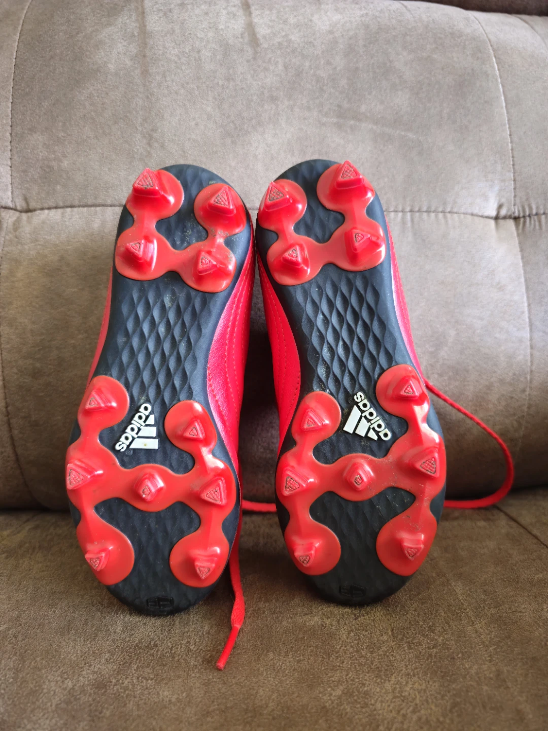 Adidas Red Soccer kids Cleats Size 11.5 US - photo 3