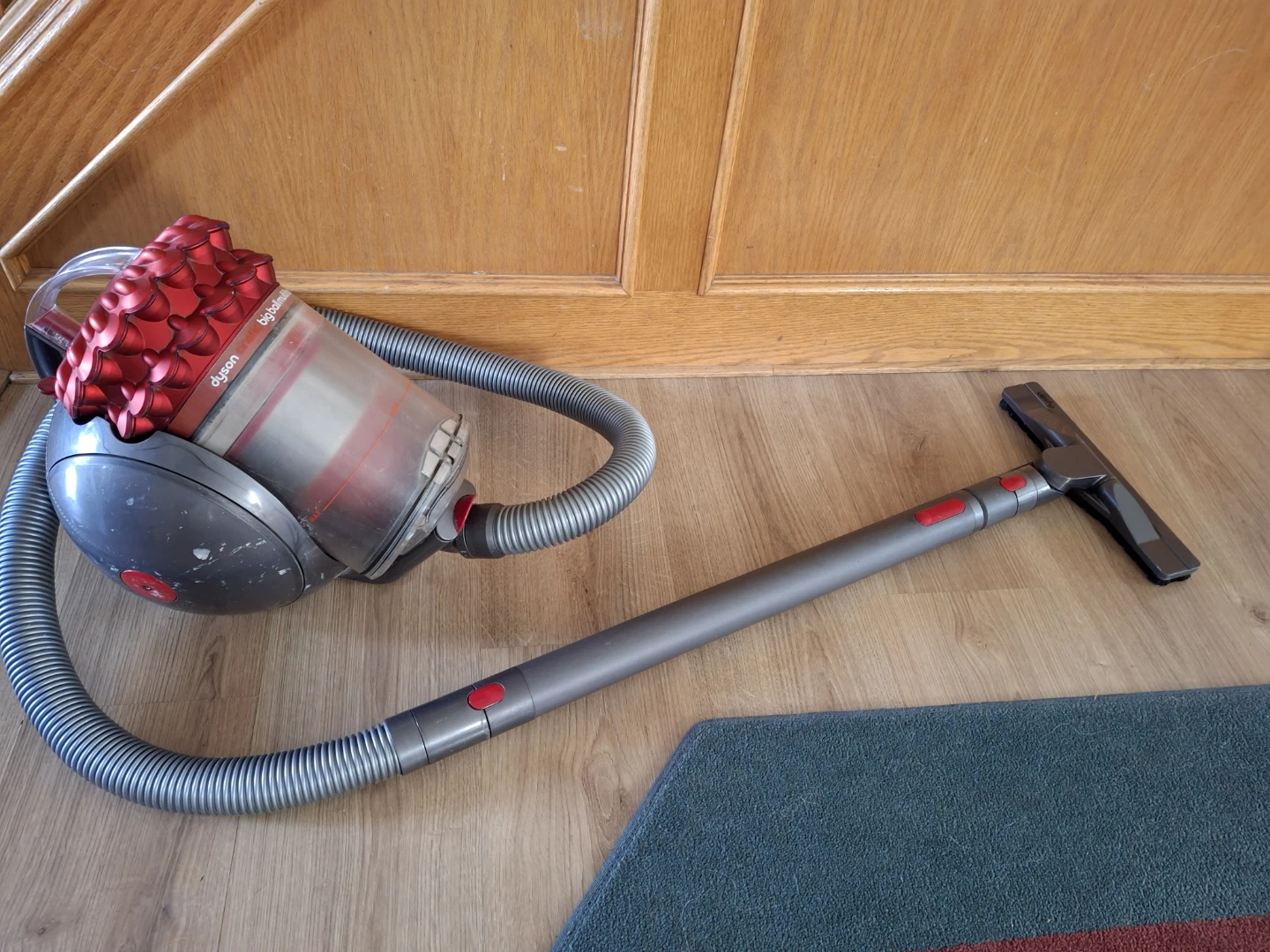 Dyson Cinetic Big Ball Vacuum Cleaner