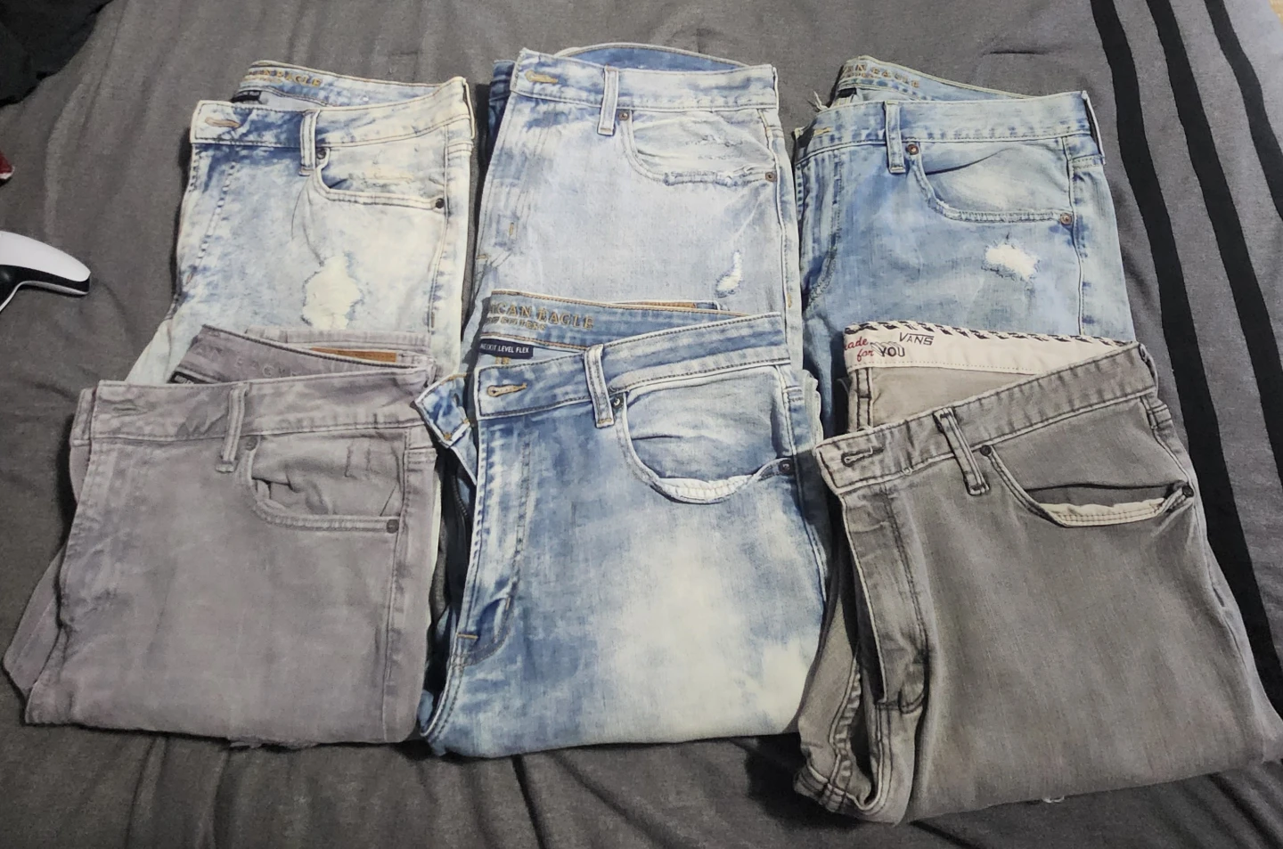American Eagle & Vans Jeans Bundle