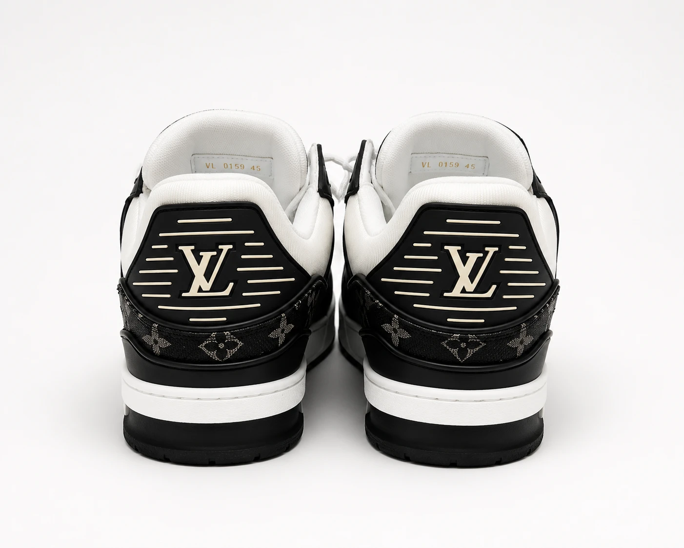 Louis Vuitton Sneakers - Black/White - photo 3