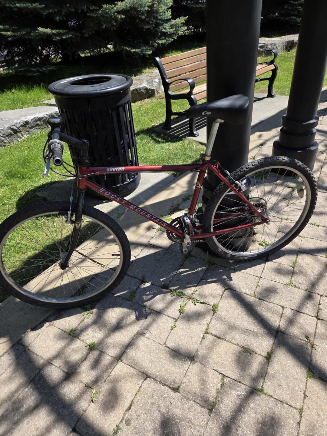Rocky Mountain Sherpa Mountain Bike - Red