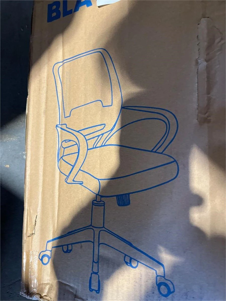 Black Ergonomic Mesh Office Chair - photo 5