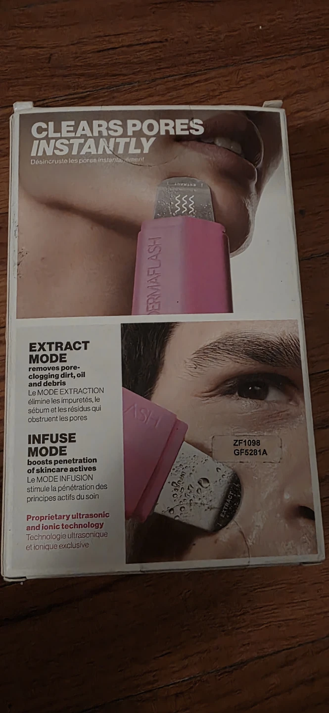 DERMAFLASH DERMAPORE+ Ultrasonic Pore Extractor