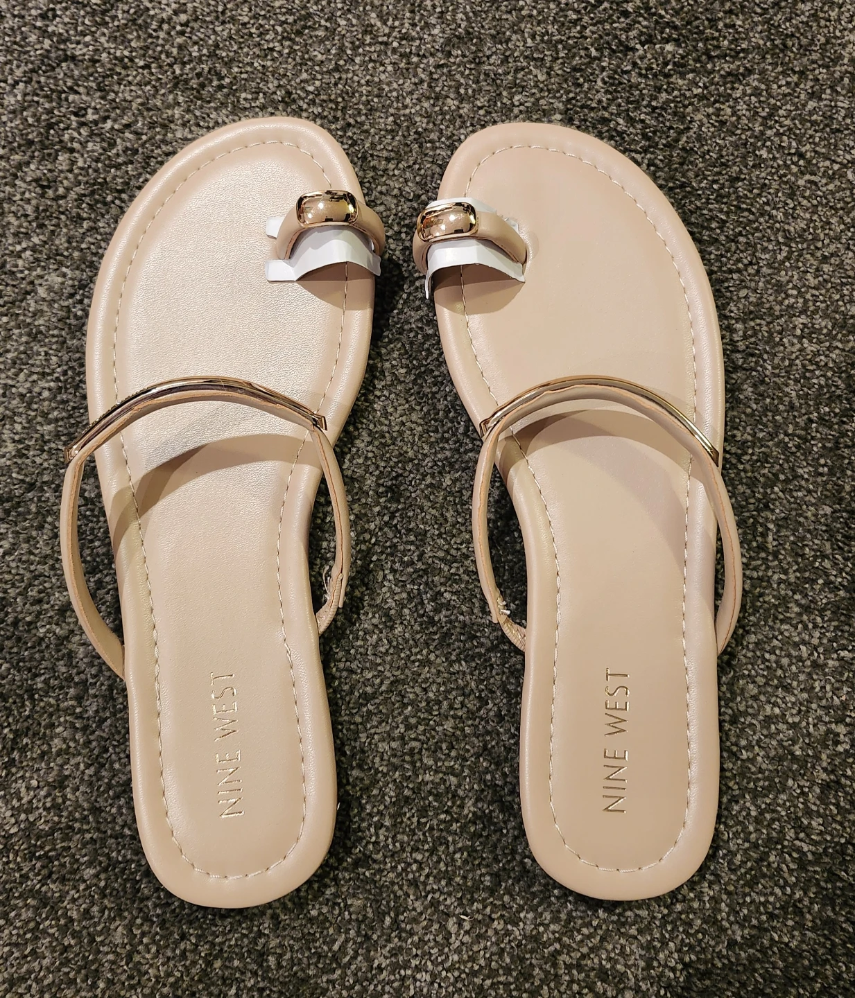 Nine West Gold Thong Sandals - photo 4