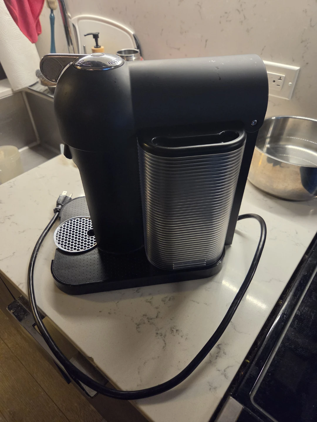 Nespresso Vertuo Coffee Machine - photo 2