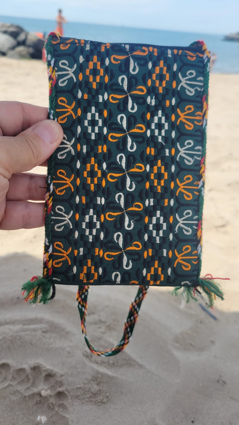 Fabric Pouch with Zipper Closure