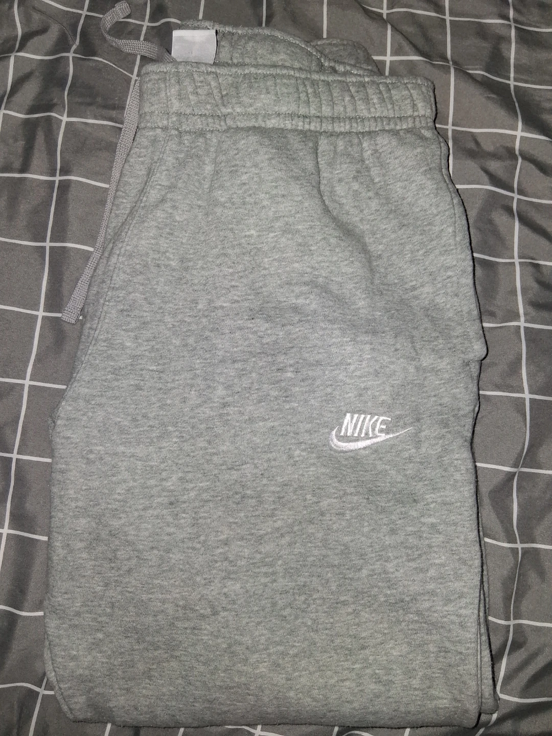 Nike Joggers Grey Sweatpants - Size M