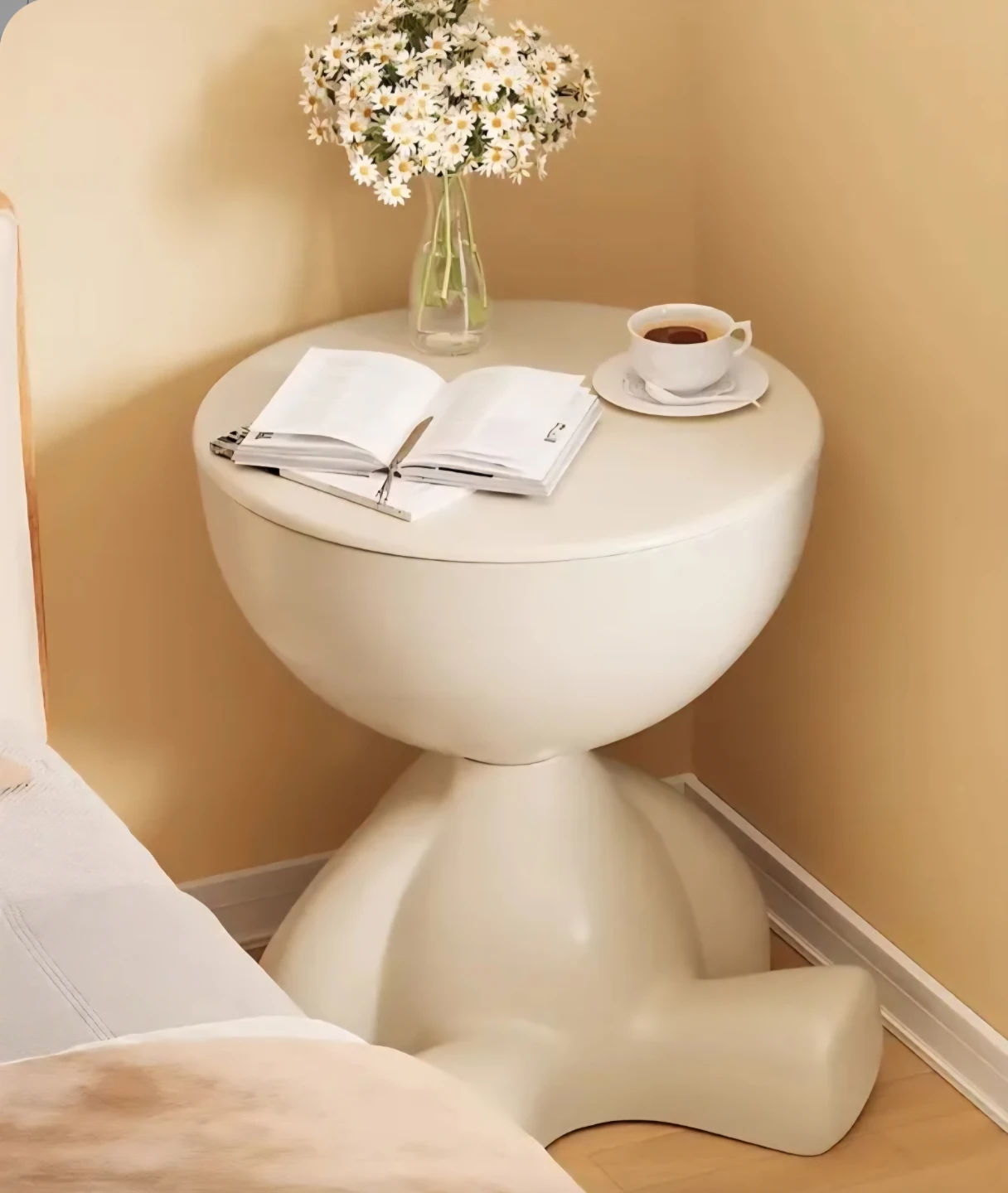 Unique Character Side Table - photo 2