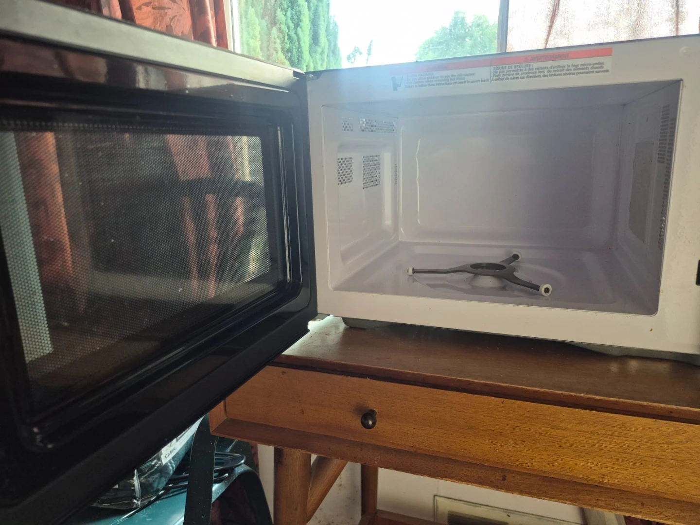 ⚽ Hamilton Beach Microwave - photo 2