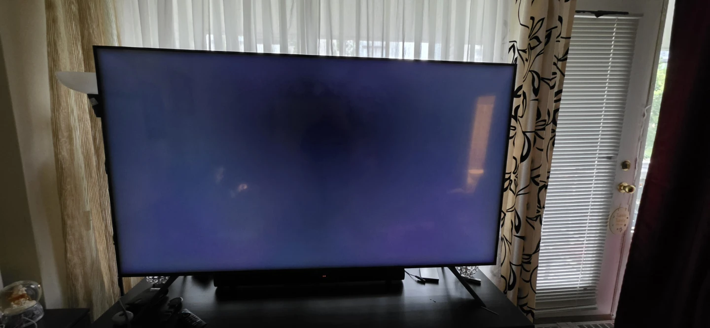 Samsung 70" QN70Q6DTA QLED 4K Smart TV - photo 3