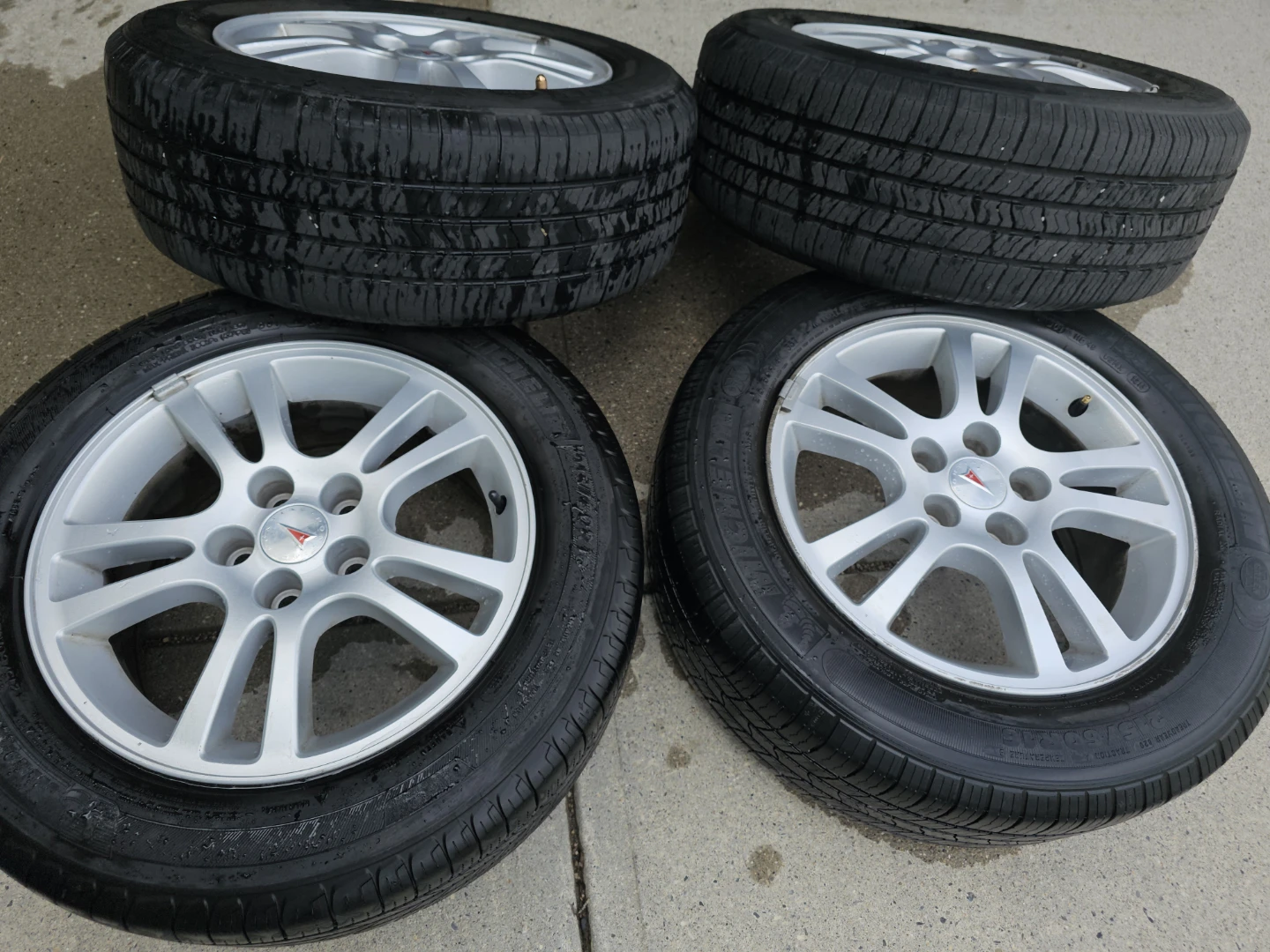 Set of 4 Michelin Tires with Factory Original Pontiac G6 Rims