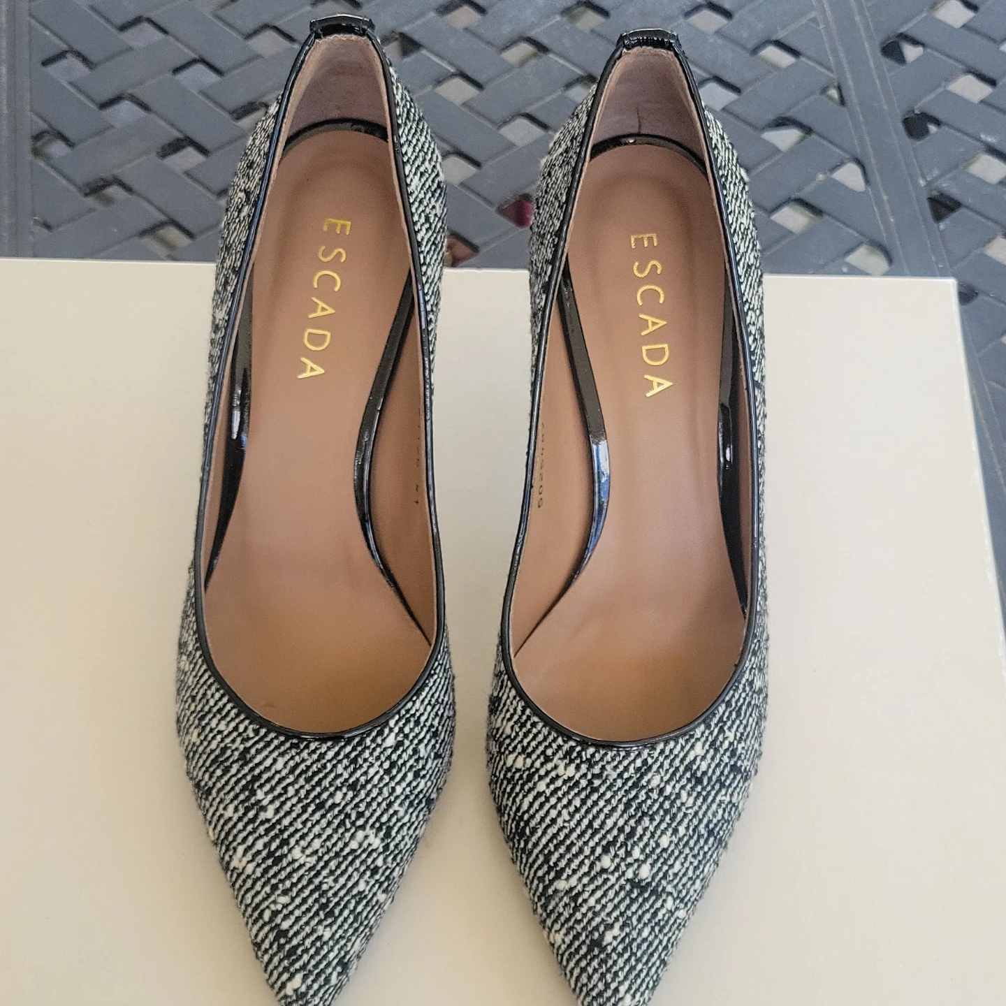 Escada Women's Tweed Pointed Toe Heels Size 41