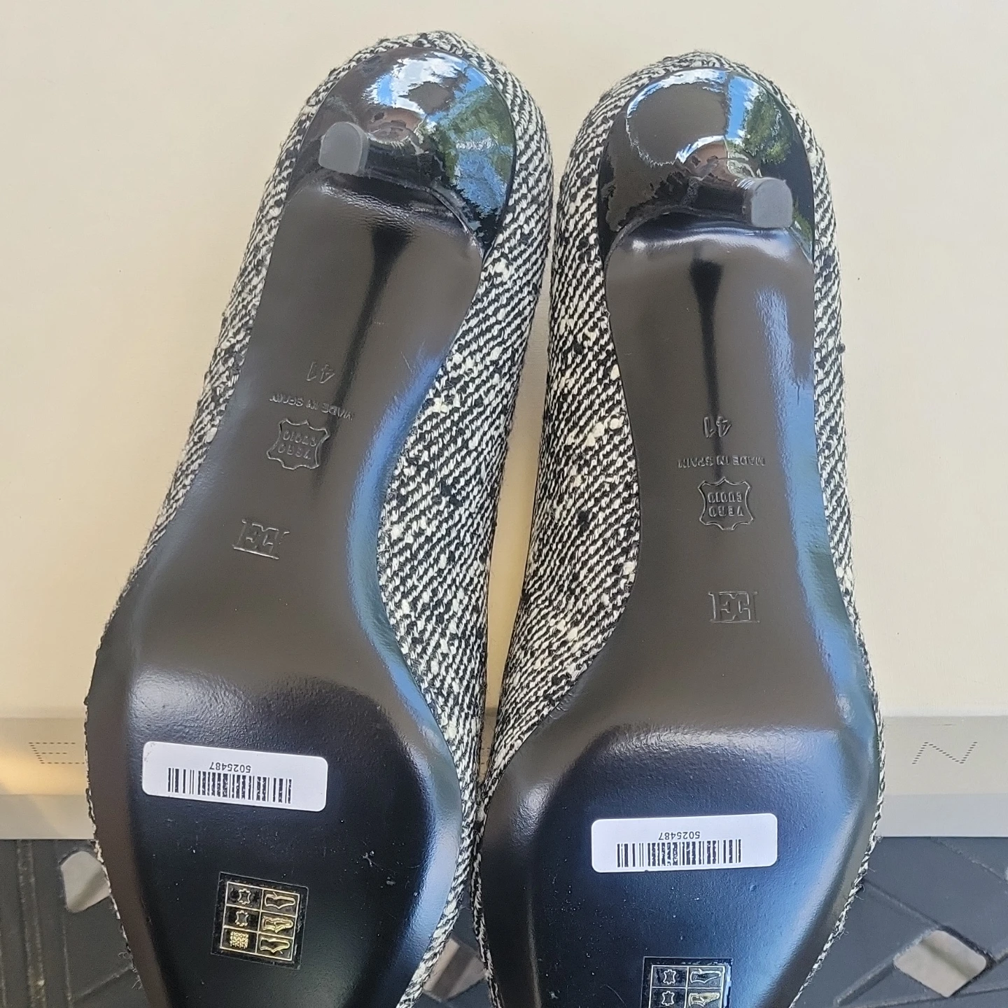 Escada Women's Tweed Pointed Toe Heels Size 41 - photo 4