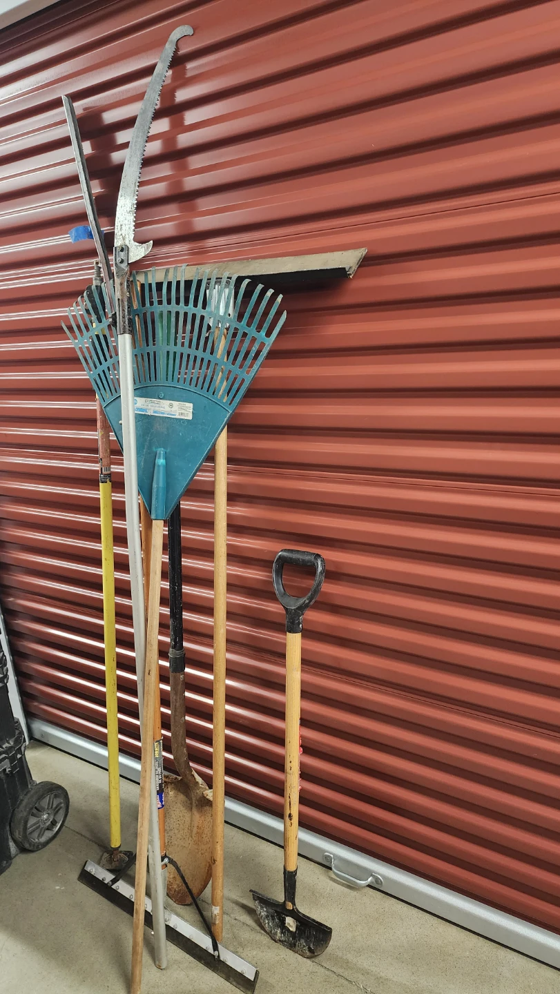 Assorted Garden Tools - photo 2