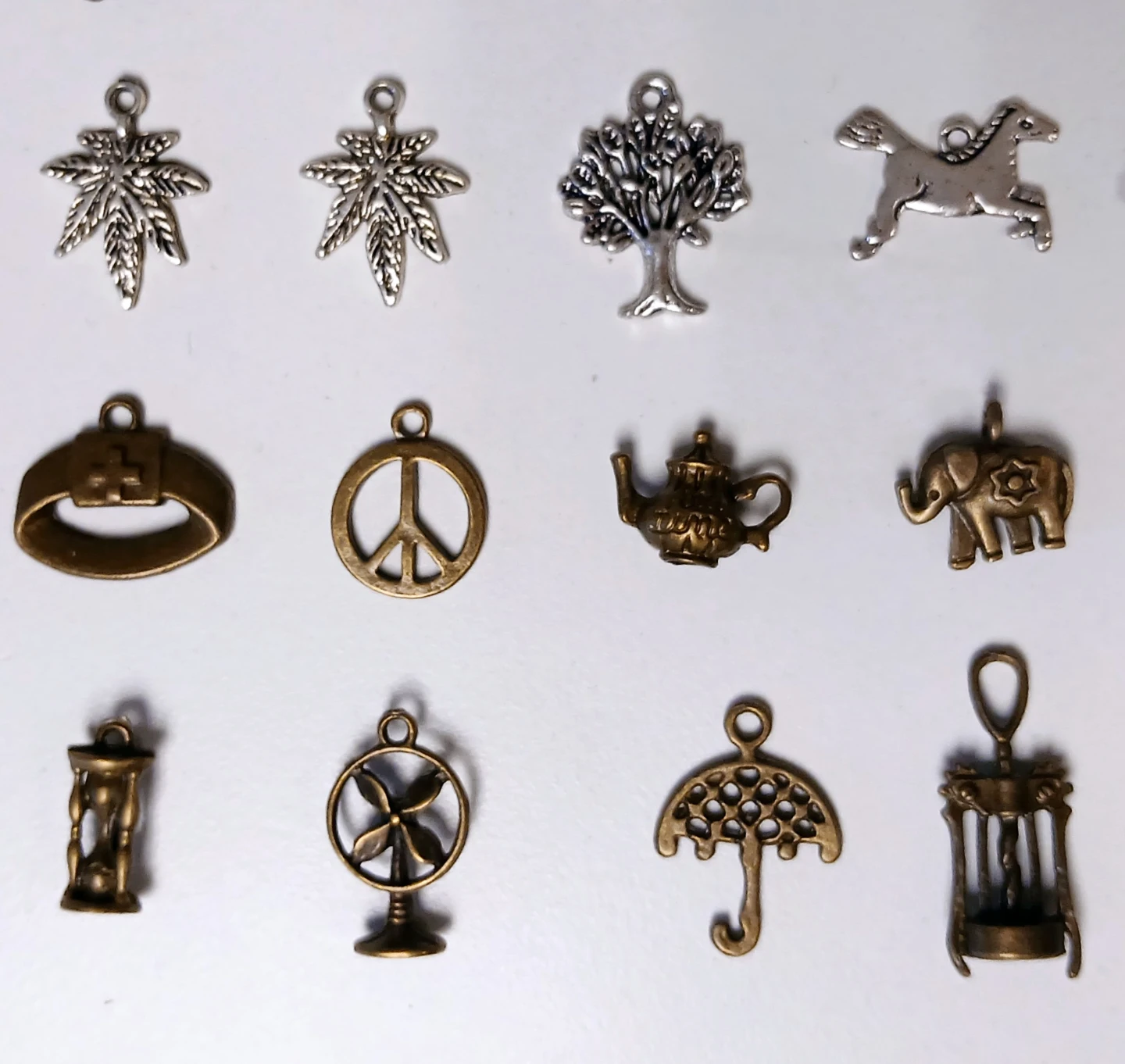 20 Assorted Charms Pendants Lot - photo 5
