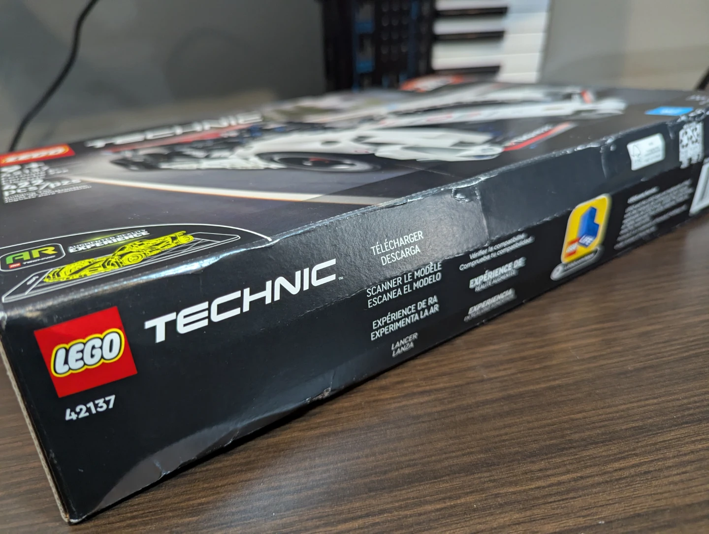 LEGO Technic 42137 Formula E Porsche 99X Electric - photo 2