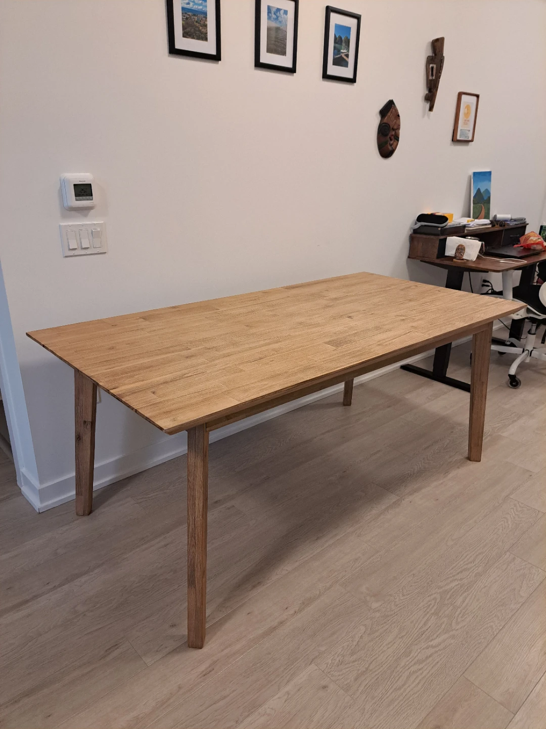 Structube Kabbann Solid Wood Dining Table - Excellent Condition - photo 3