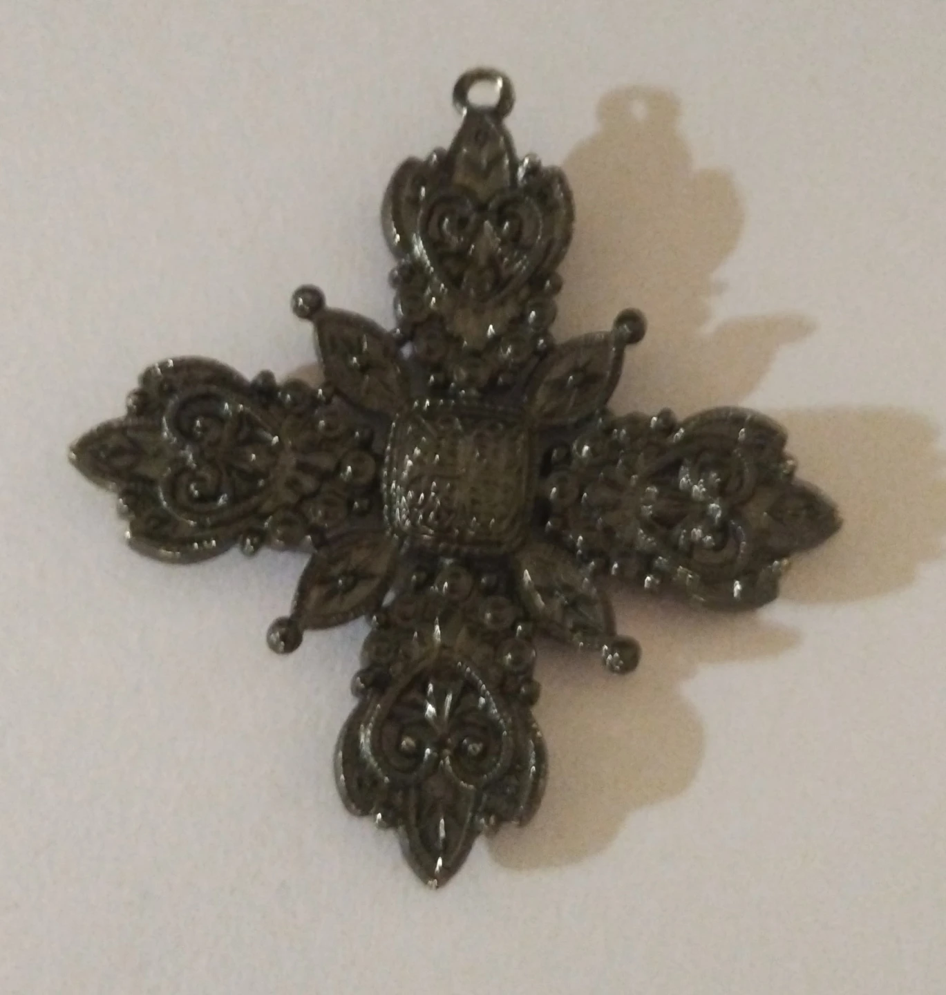 Black cross Victoria pendant