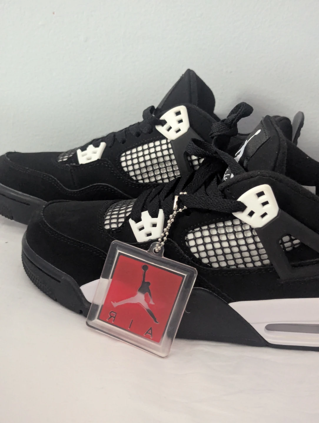 Jordan 4 white thunder - photo 3