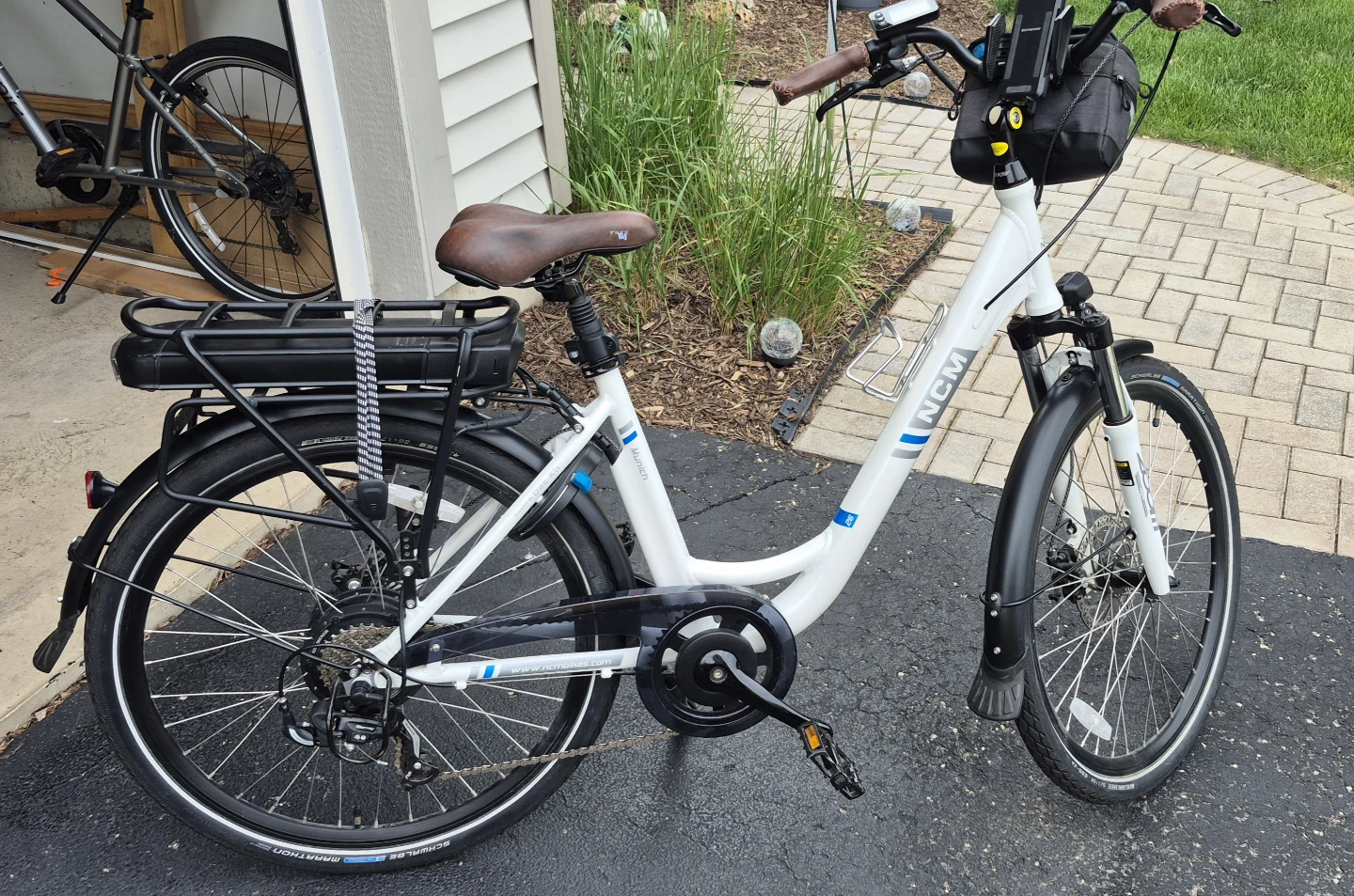 NCM Electric Bicycle Class 2 - photo 2