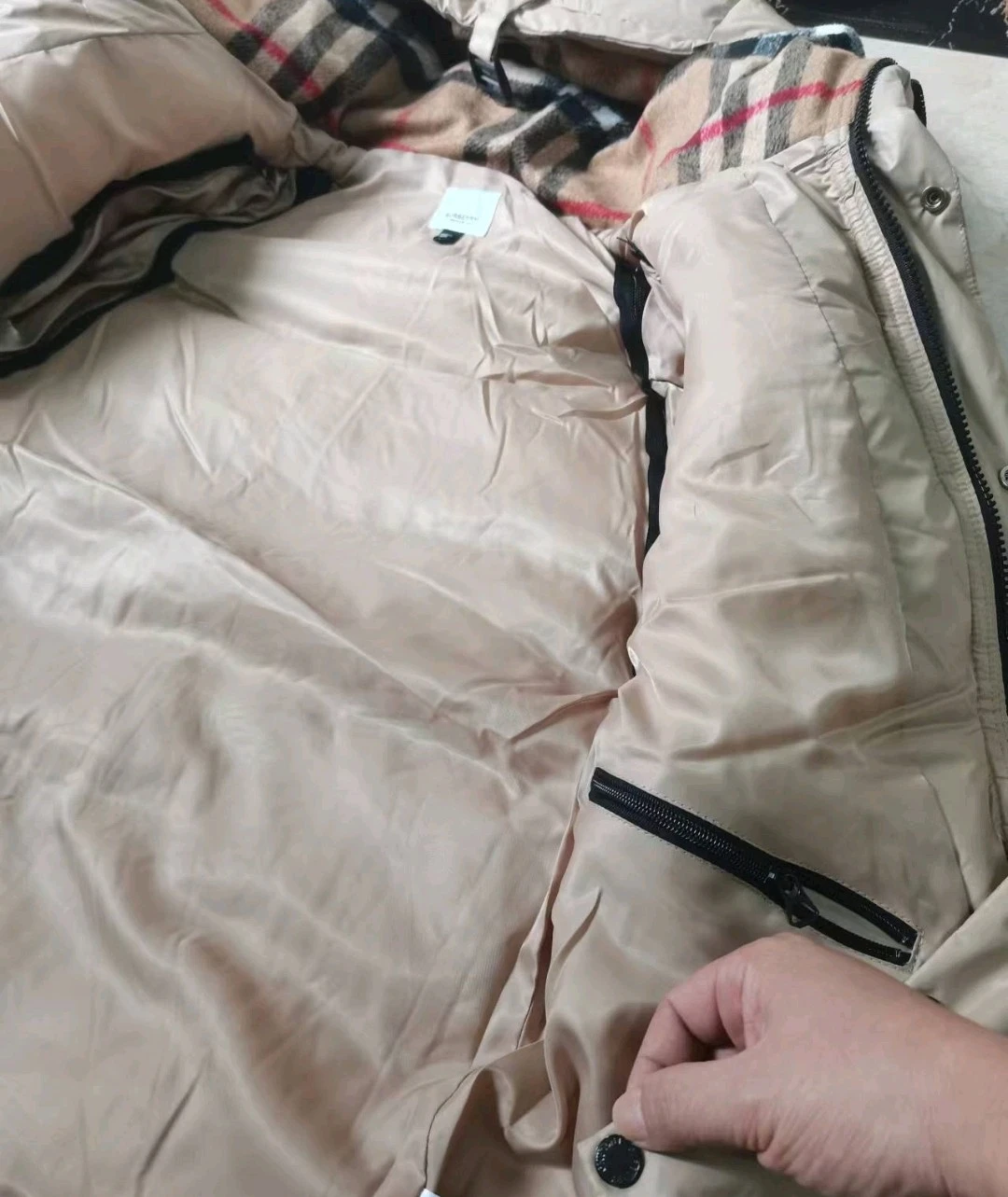 Burberry London Puffer Jacket - photo 2