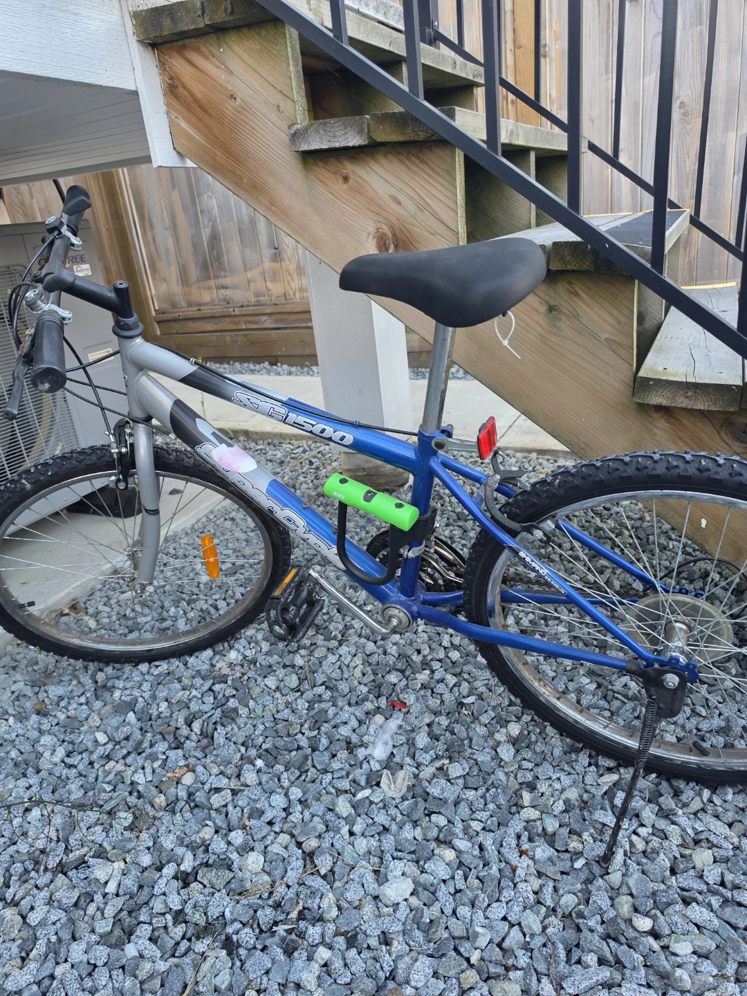 Move out sale - Blue Mountain Bike for teens
