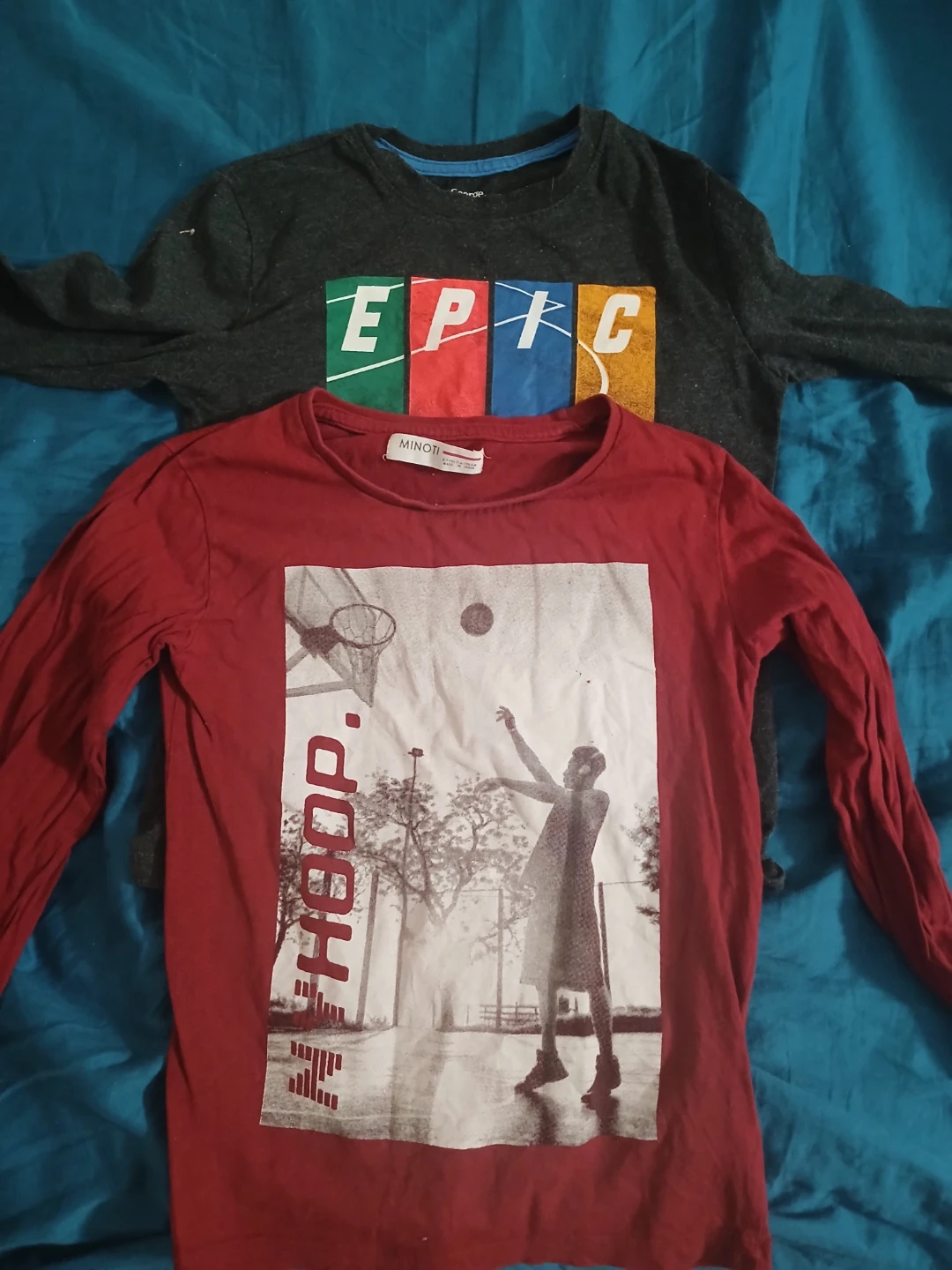 2 t-shirts à manches longues pour garçons