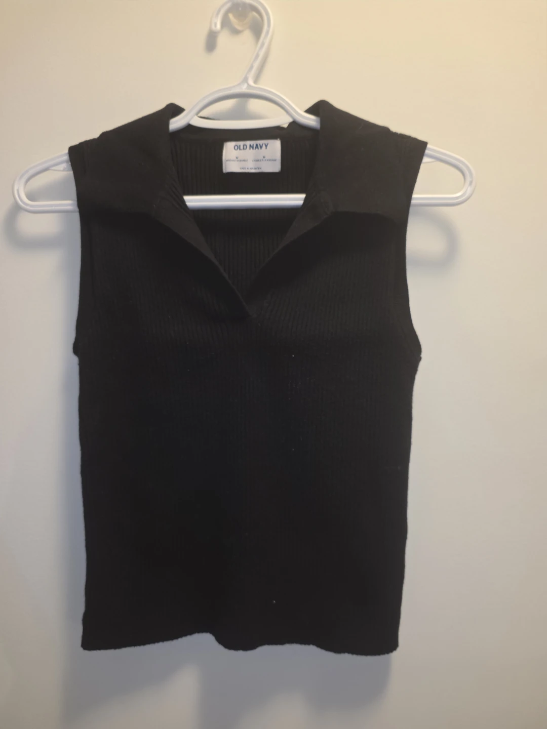 Old Navy Black Sleeveless Collared Top Size M - photo 2