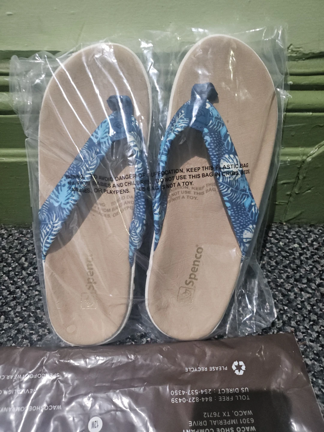 Spenco Women's Flip Flops Size 12