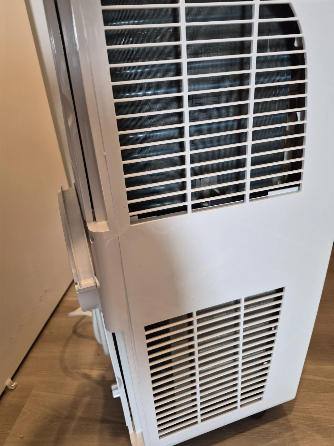 Haier Portable Air Conditioner - photo 5
