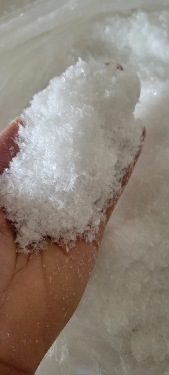 Unbranded White Flake Material / artificial snow ⚽ - photo 5