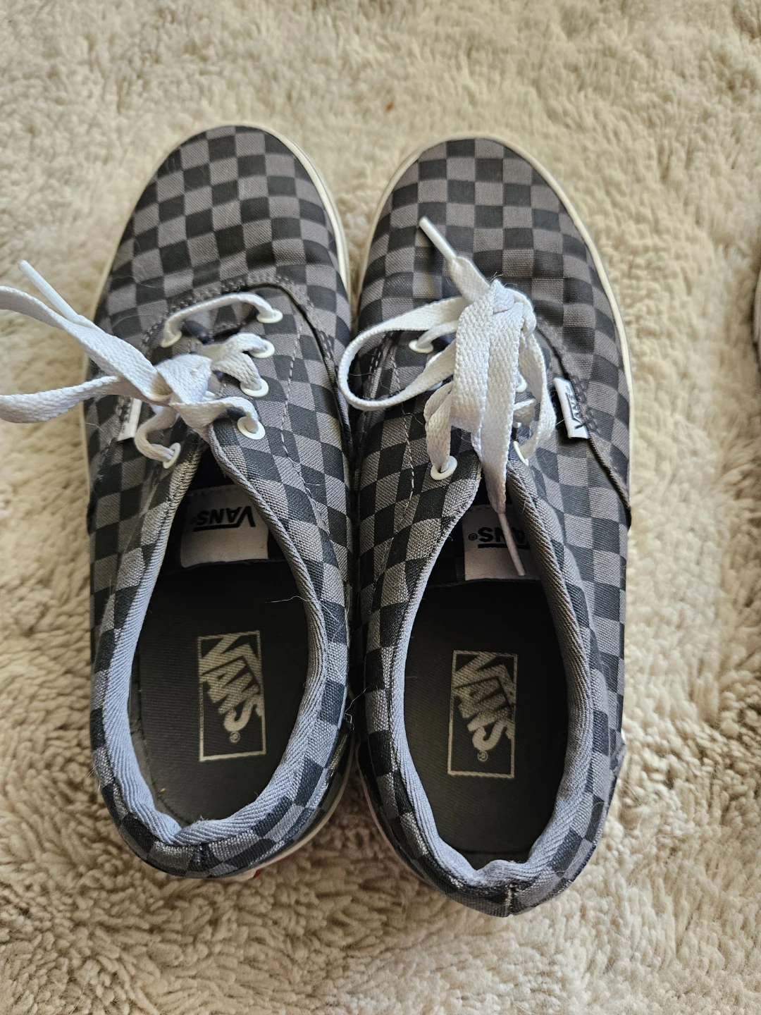 Vans Youth Shoes Size 5 and 6 - photo 3