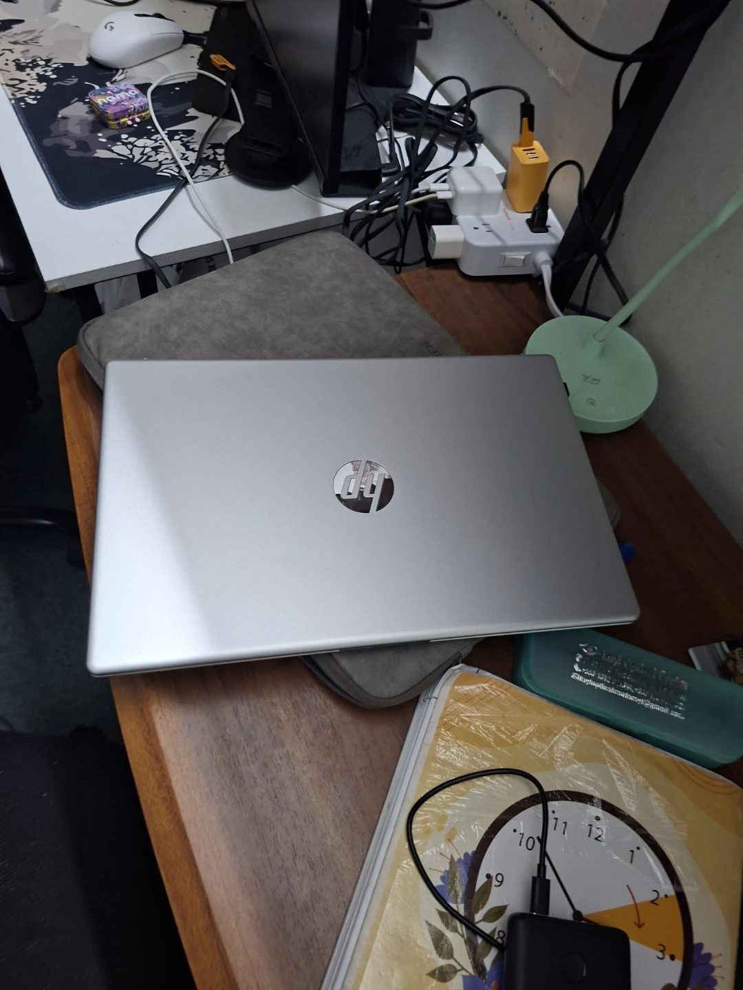 HP Silver Laptop