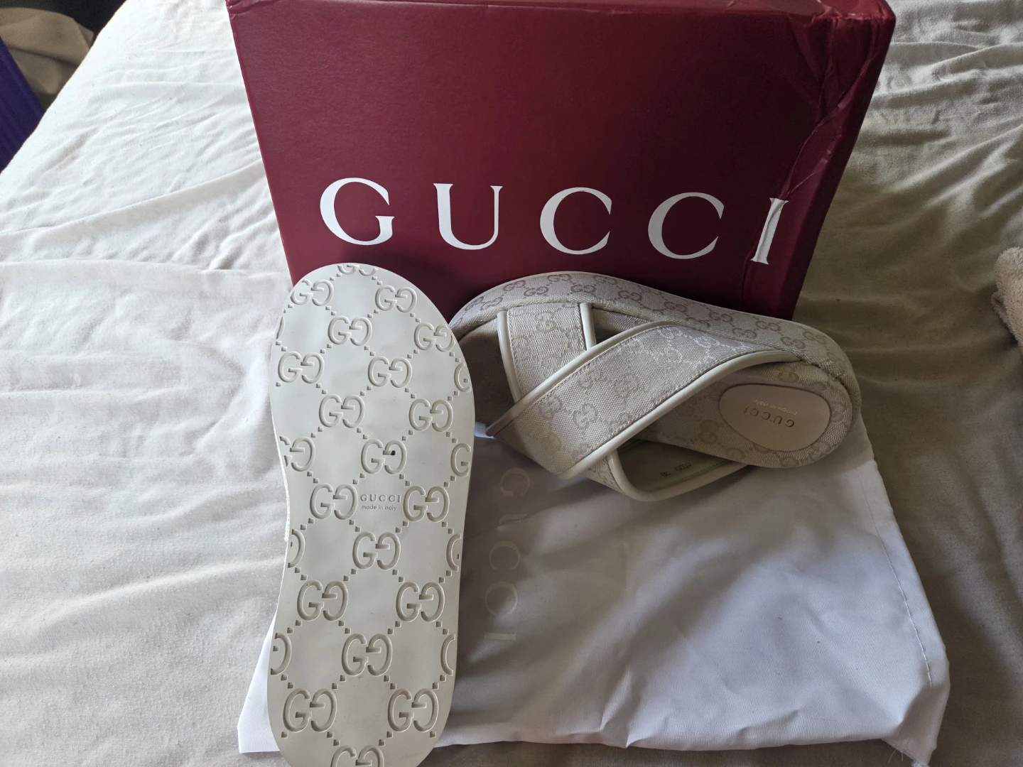 Gucci Slides with Box - photo 3