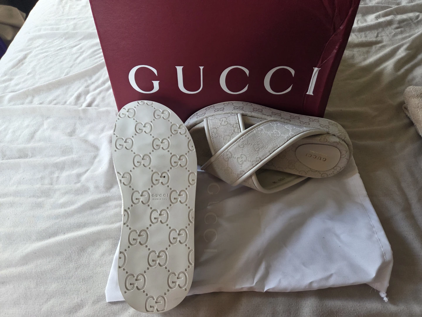 Gucci Slides with Box - photo 4