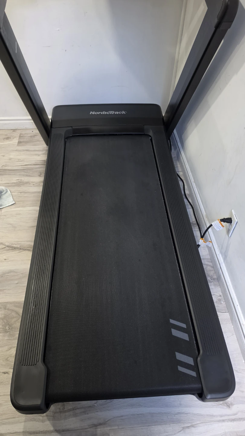 NordicTrack Treadmill - 2025 Model - photo 4