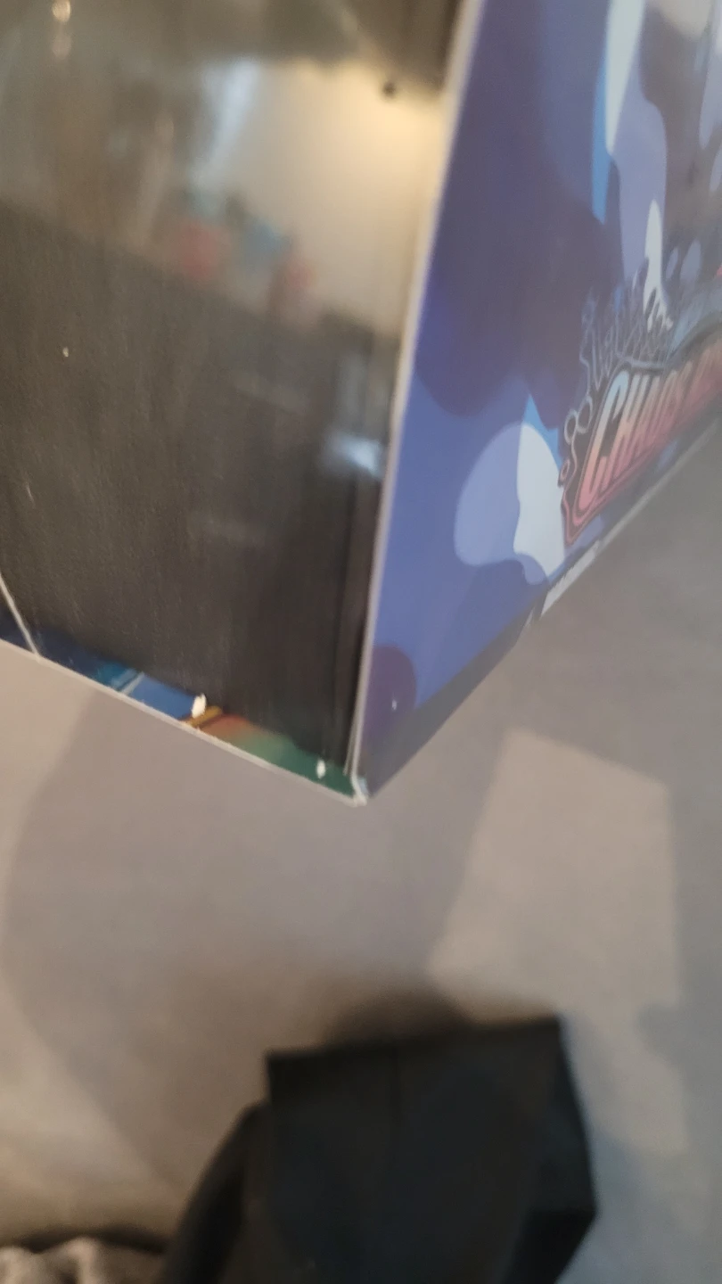 Pokemon TCG Chaos Rising ETB - photo 3
