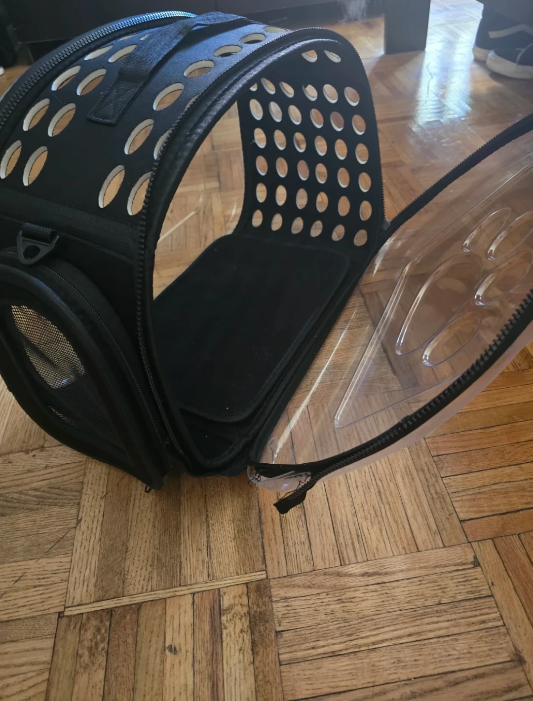 Pet Carrier Bag with Clear Bubble - photo 4