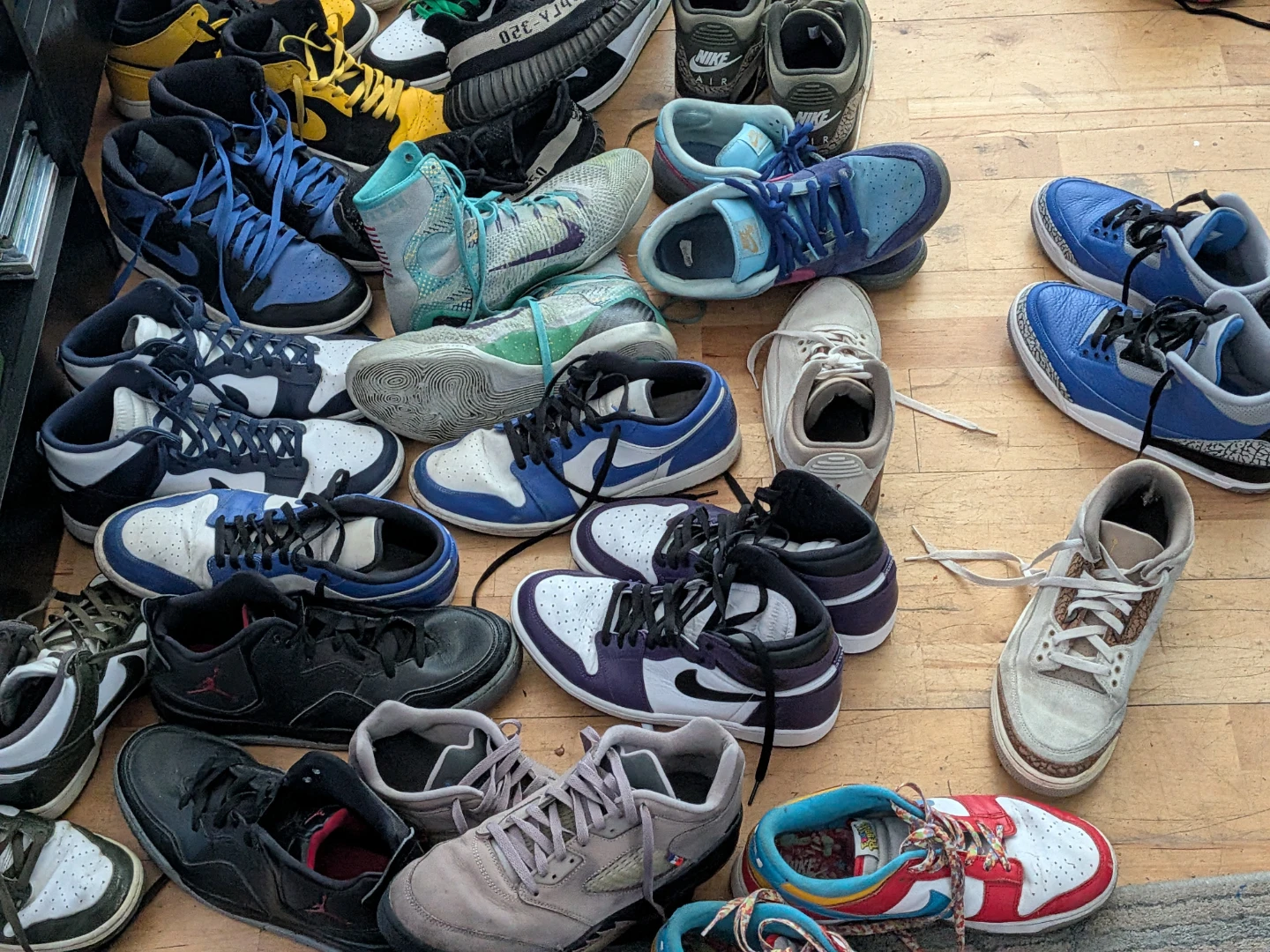 Jordans size 10-12 - photo 2