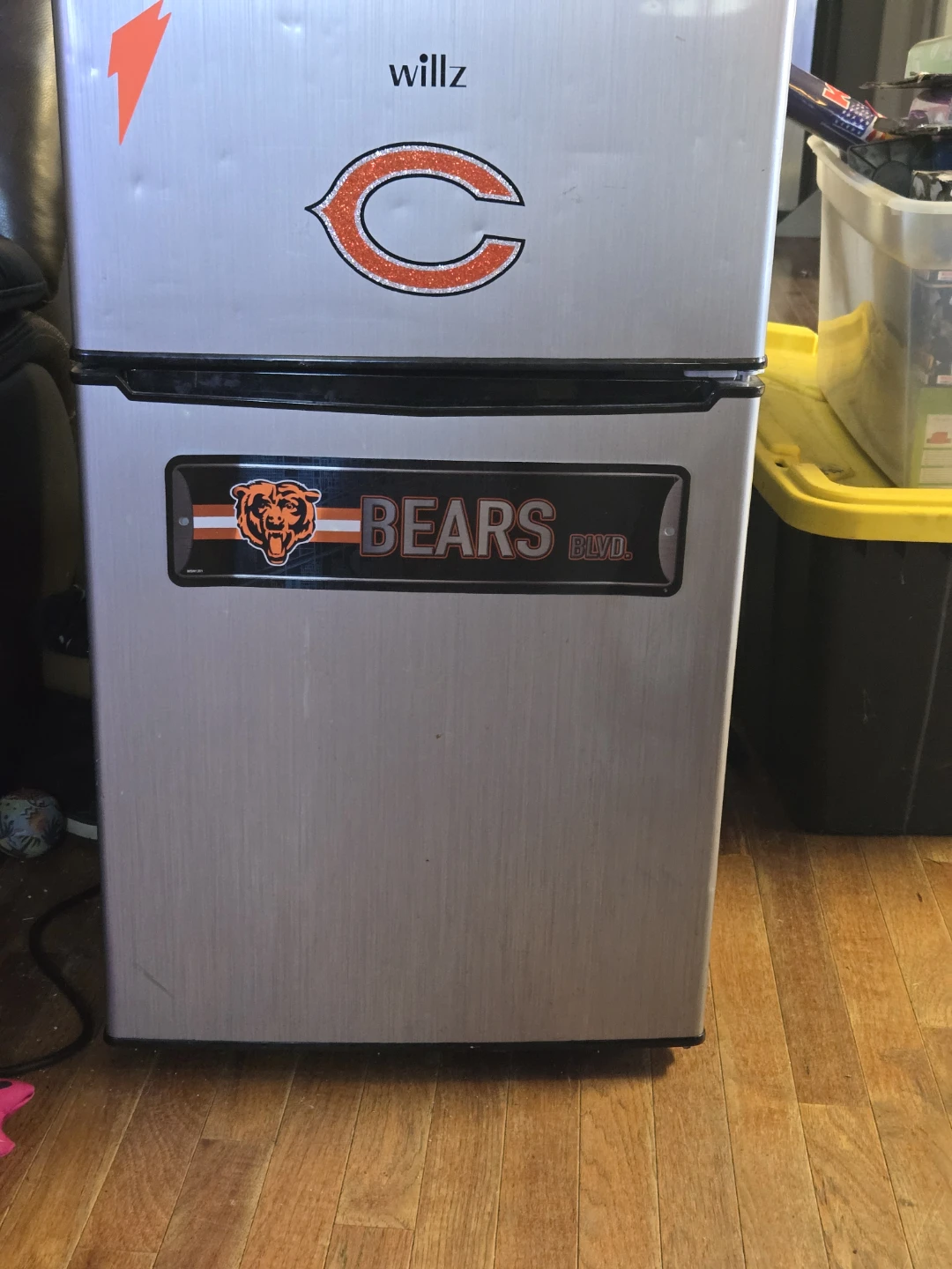 Small refrigerator