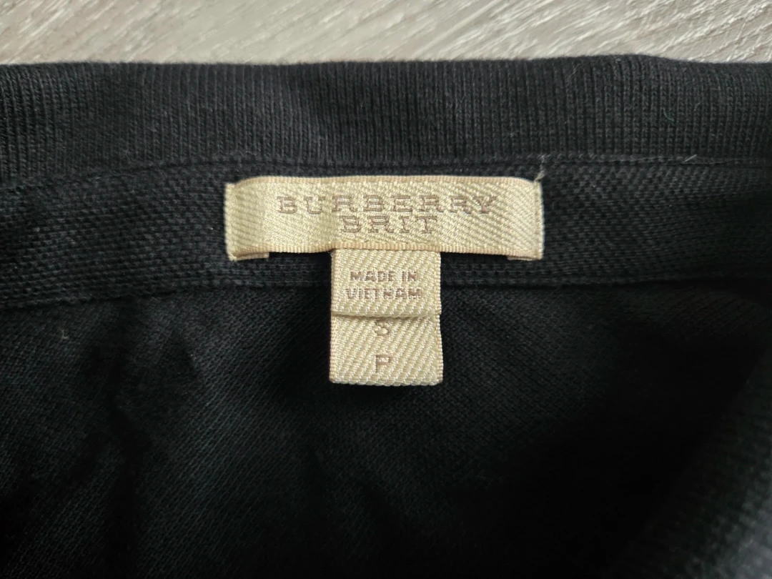 Burberry Men's Polo Shirt – Size Small – $10 - photo 3
