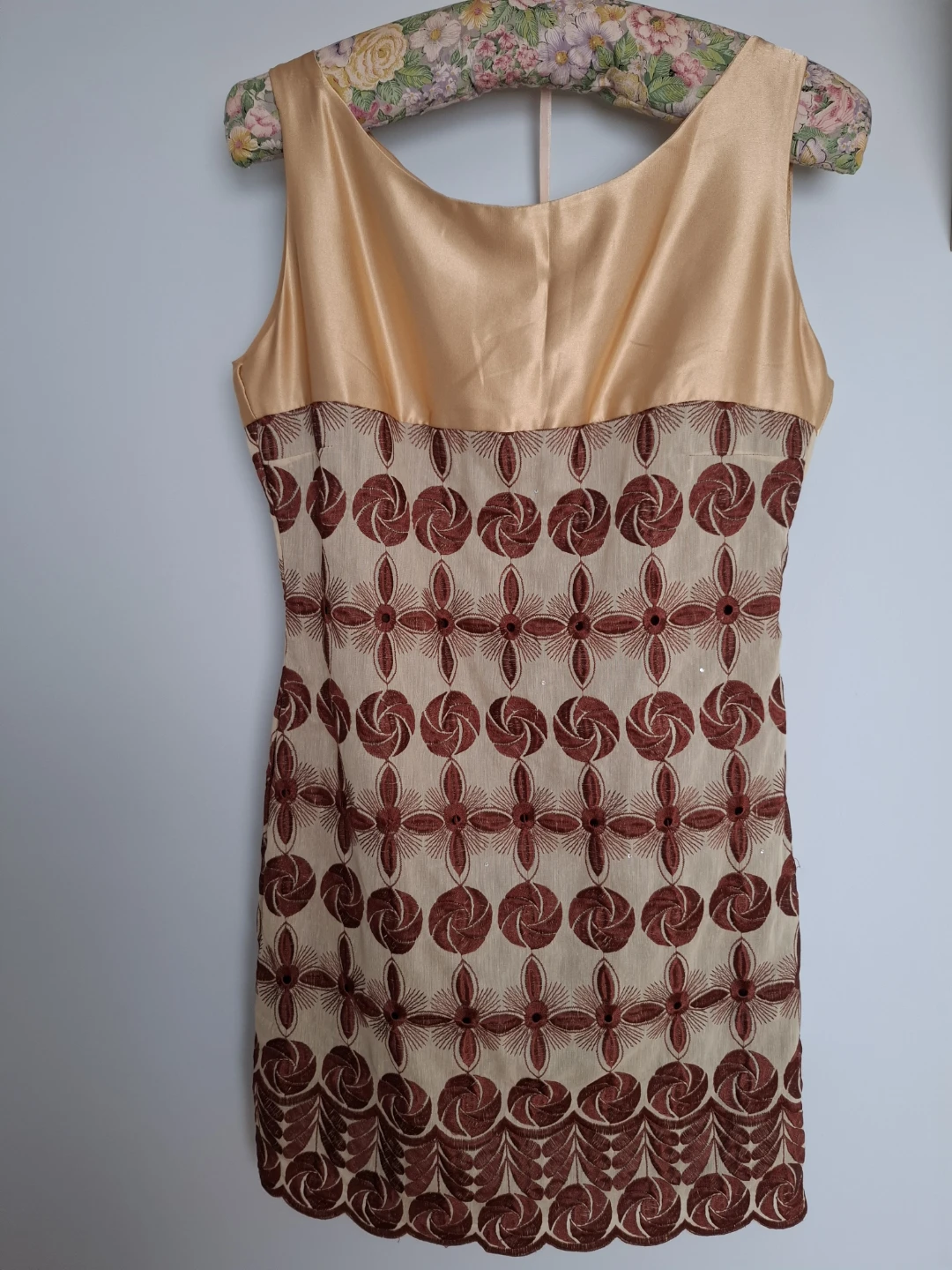 Embroidered Sheath Dress - photo 2