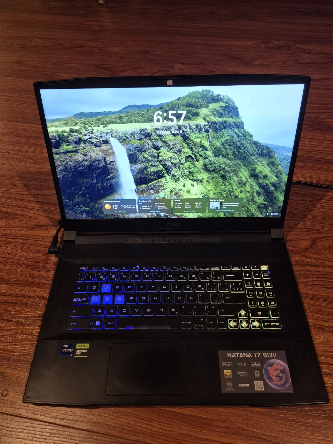 MSI Katana 17 B13V Laptop