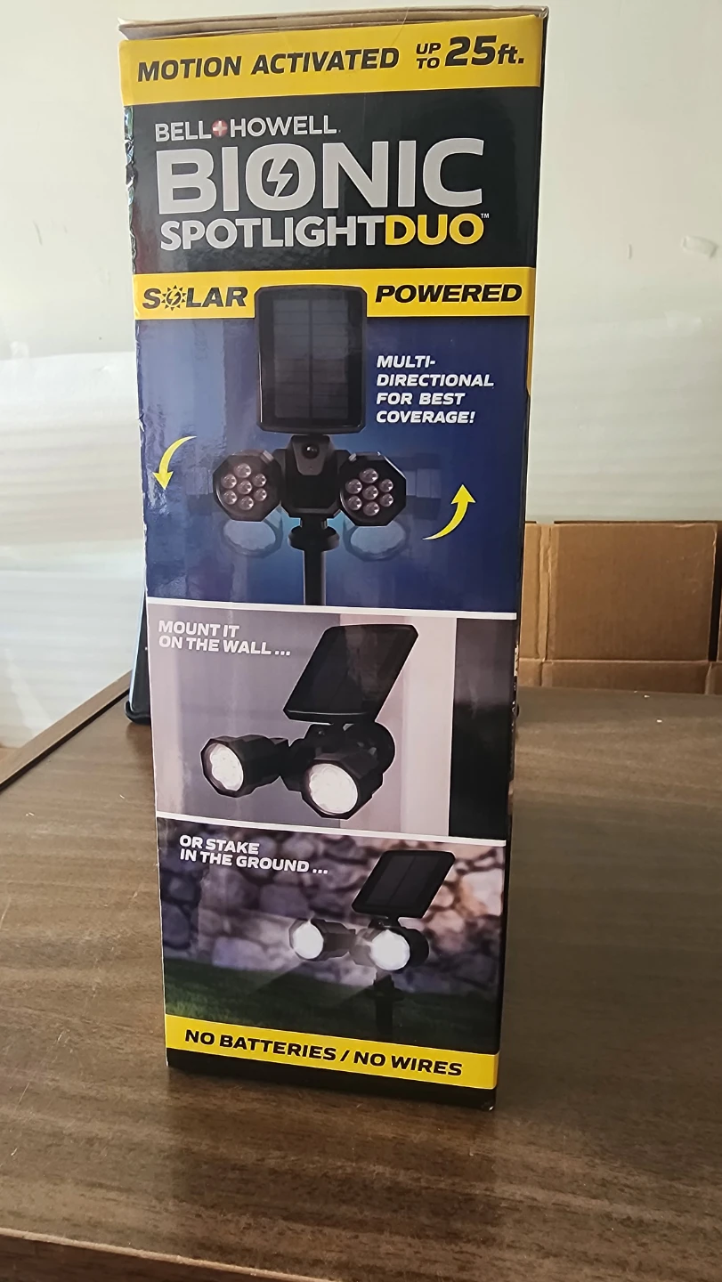 Solar Powered Motion Activated Light - photo 2
