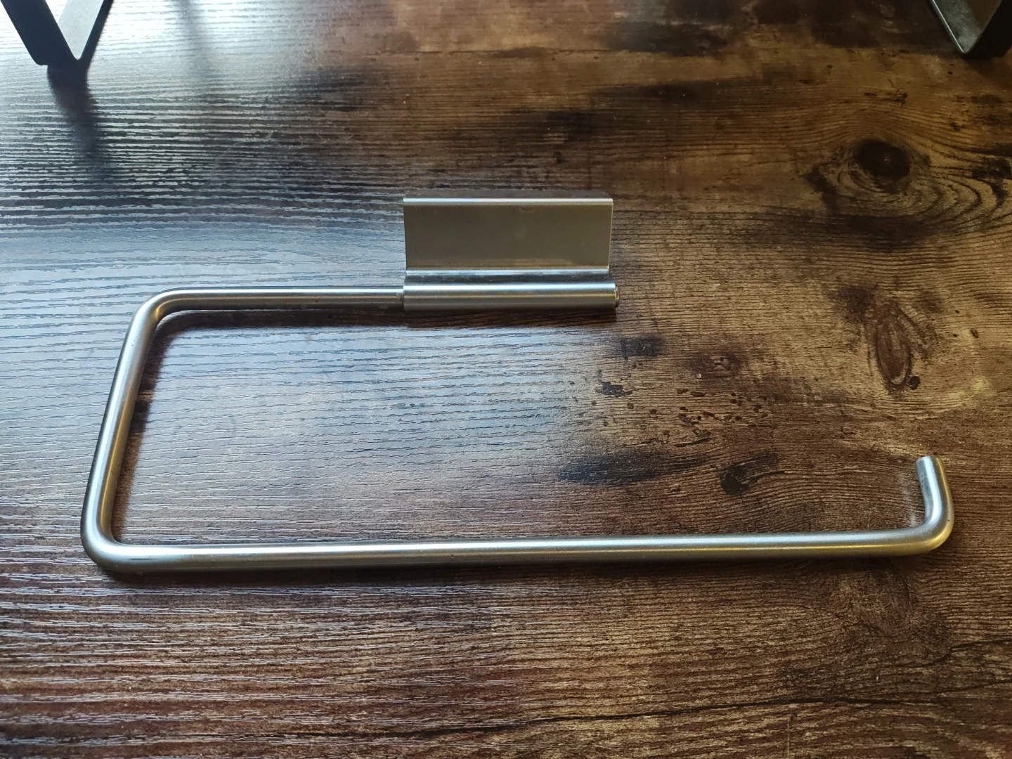 Under Cabinet Paper Towel Holder